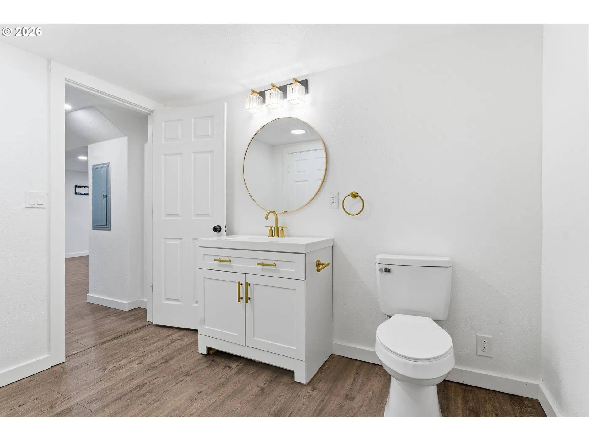 Bathroom-Lower