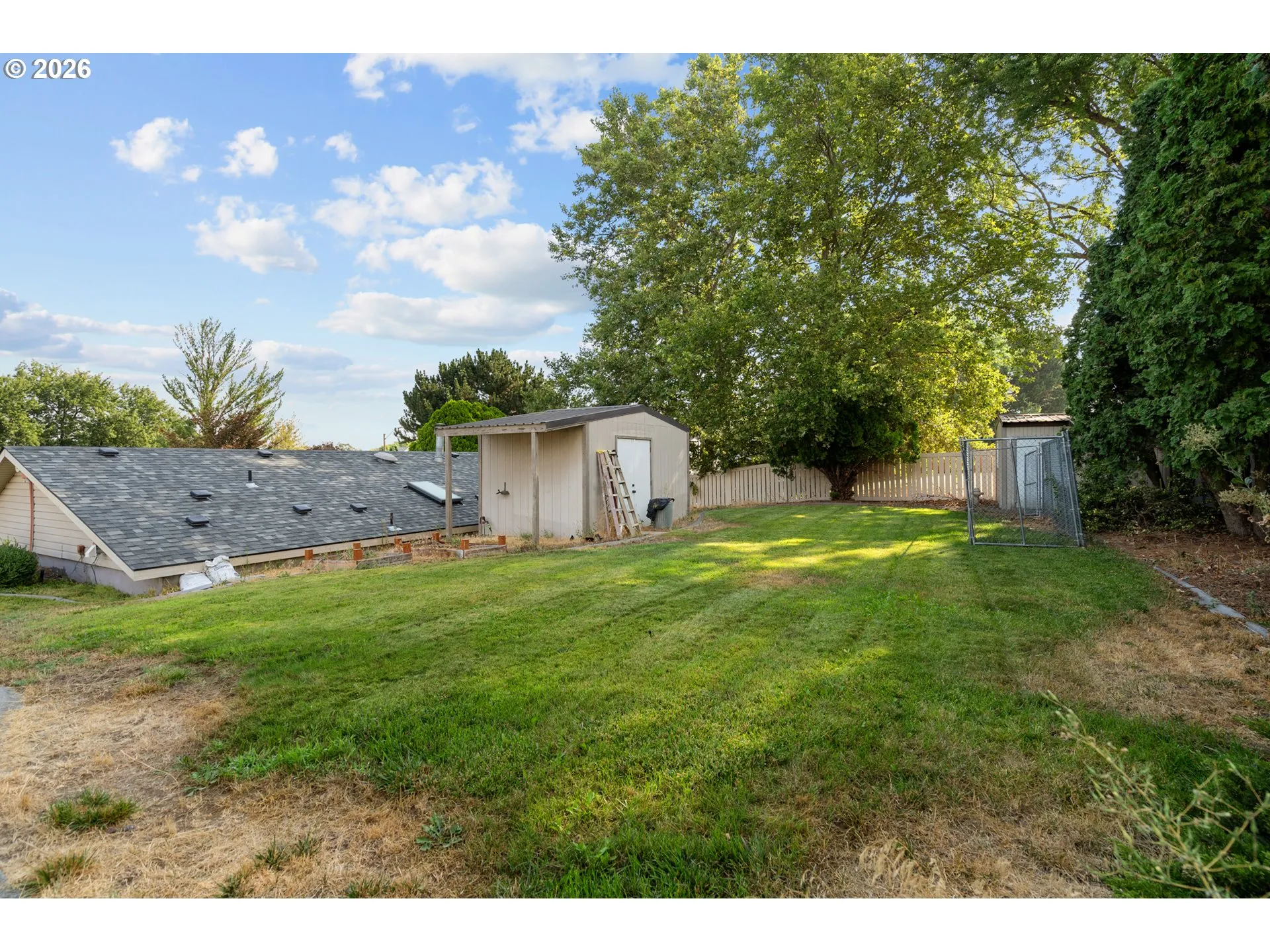 Yard-Fenced