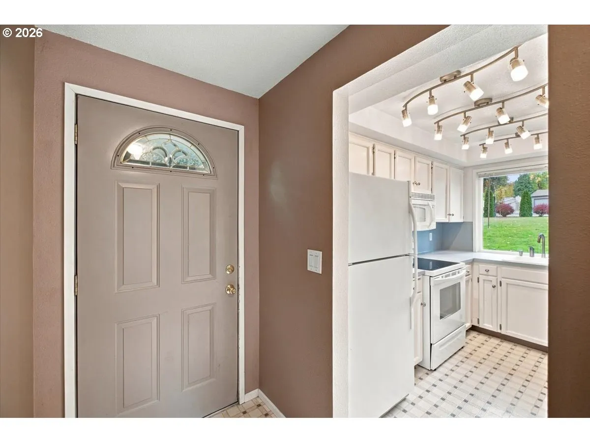 Entrance/Foyer