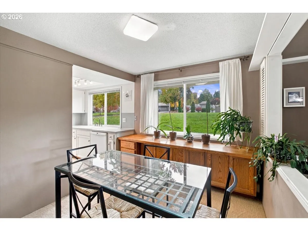 Dining Room-# 2