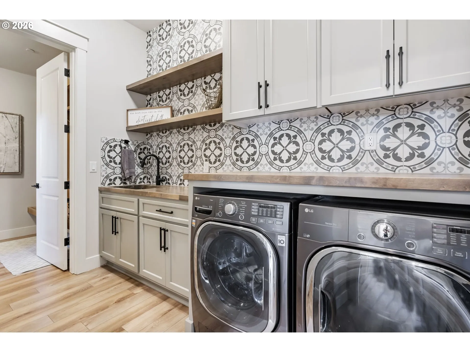 Laundry-Main