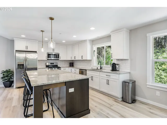 Kitchen-Island