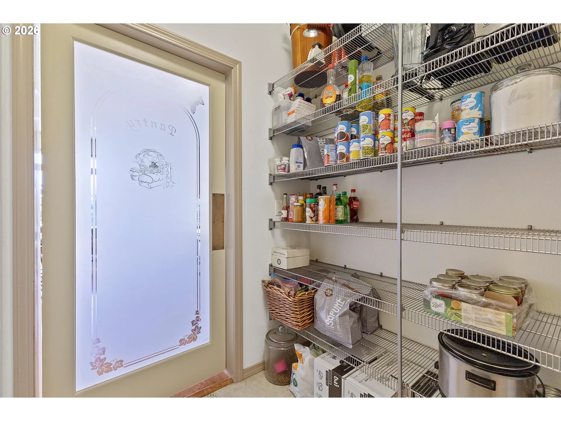 Pantry-Main