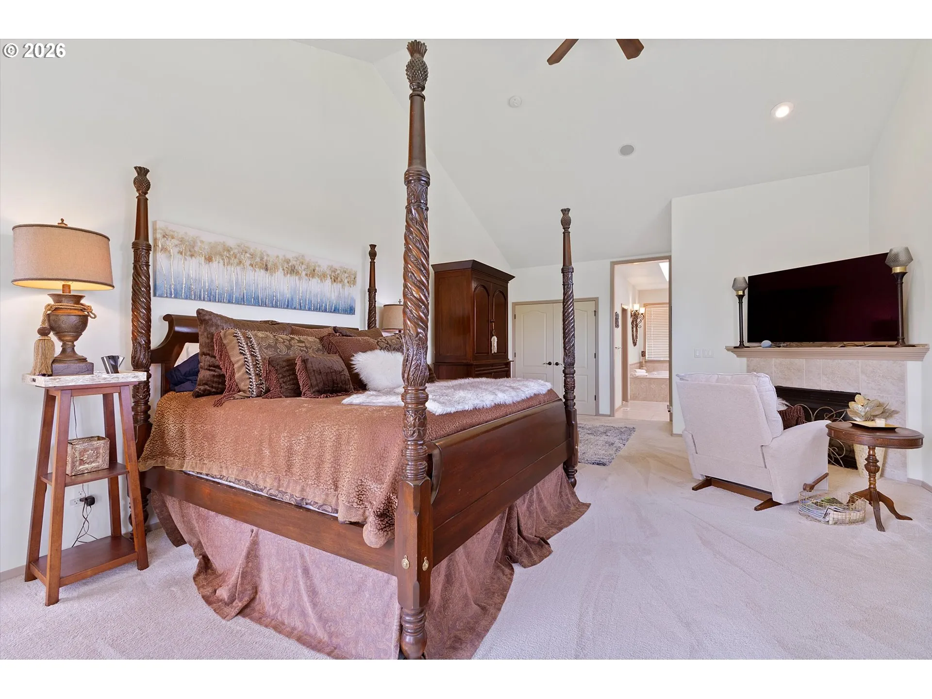 Bedroom, Owner's Suite
