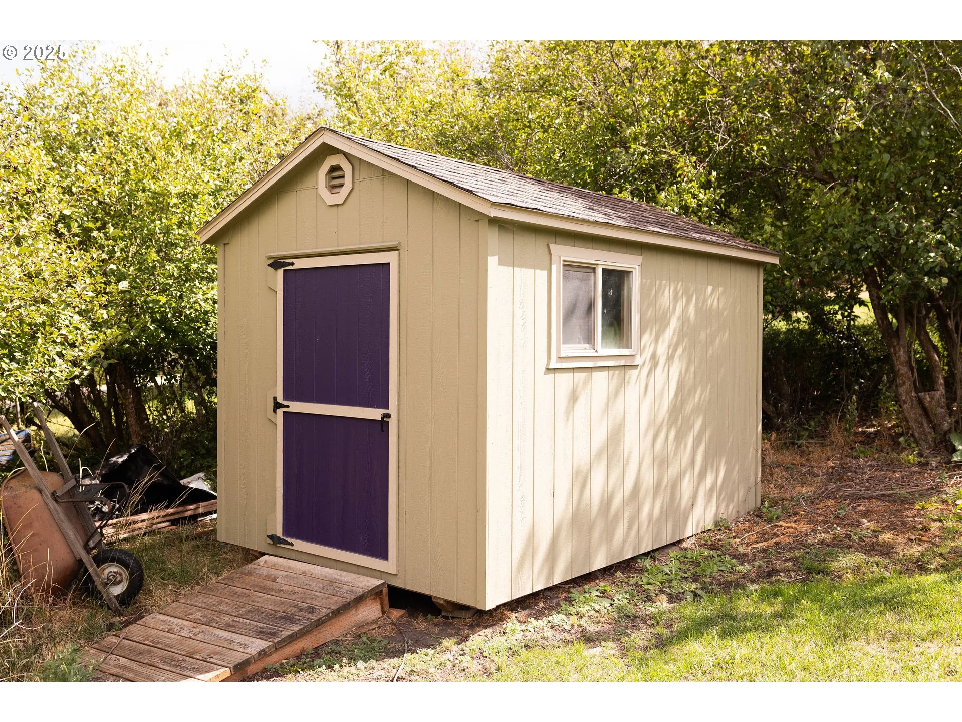 Shed