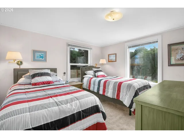 Primary Bedroom-Main