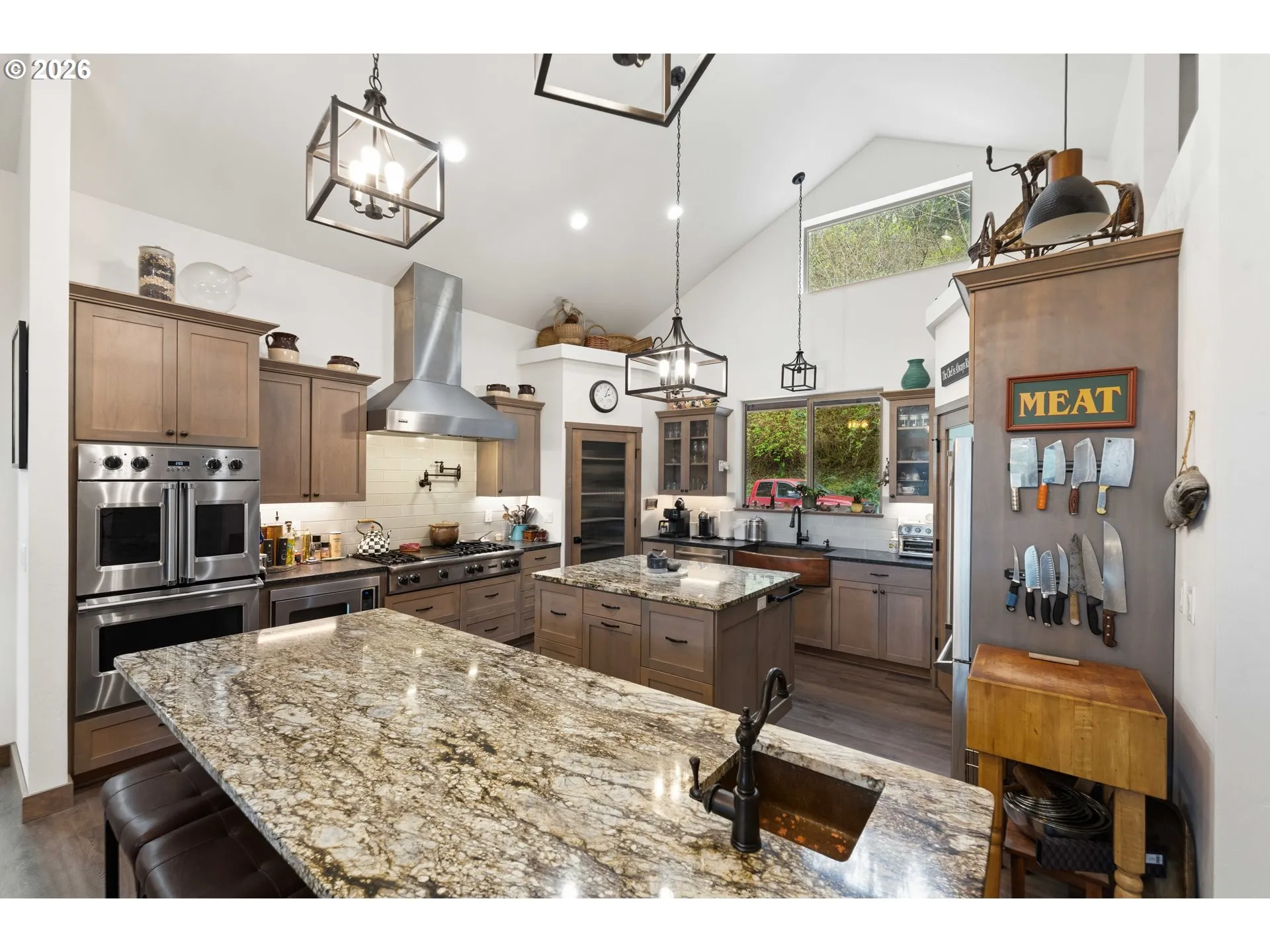 Kitchen-Cooking Island