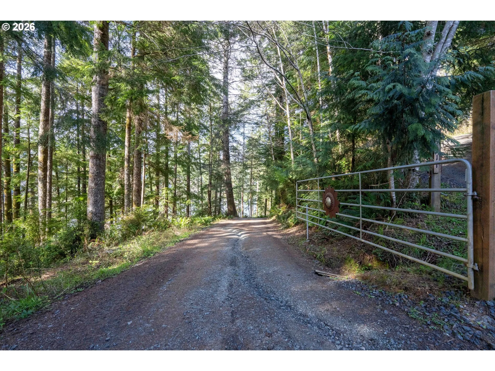 Driveway-Gated