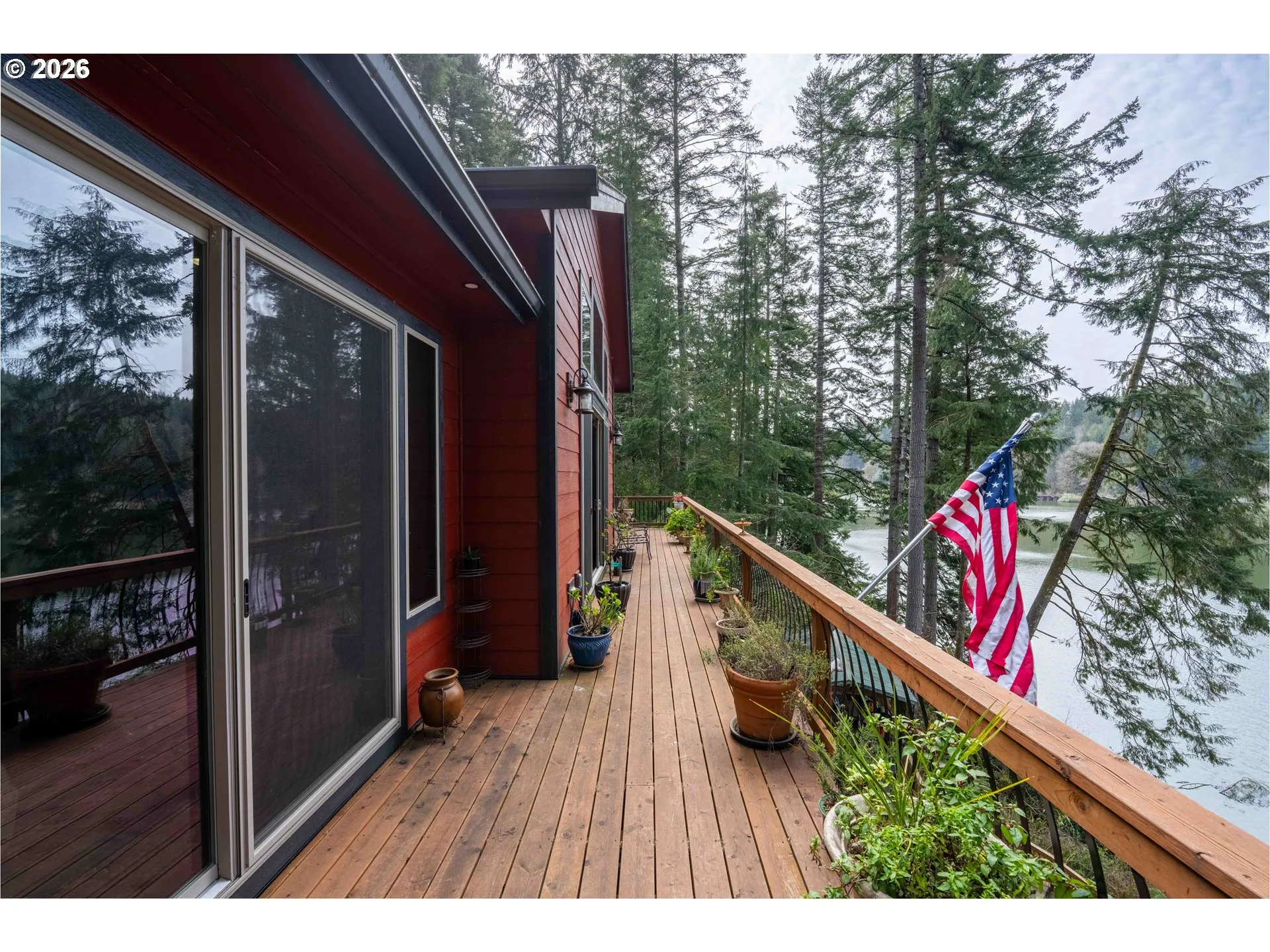 Deck-Main