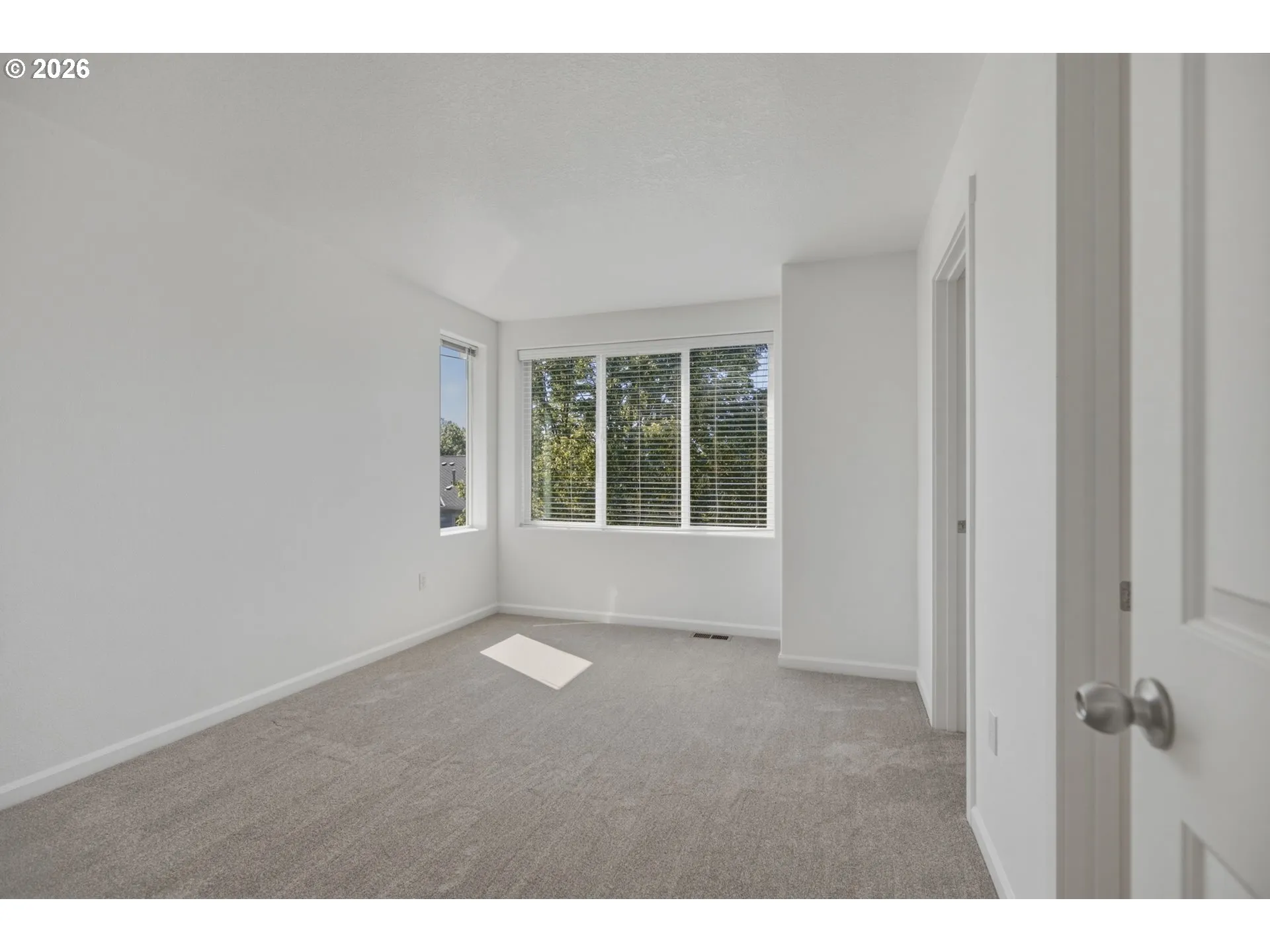 Bedroom, Primary