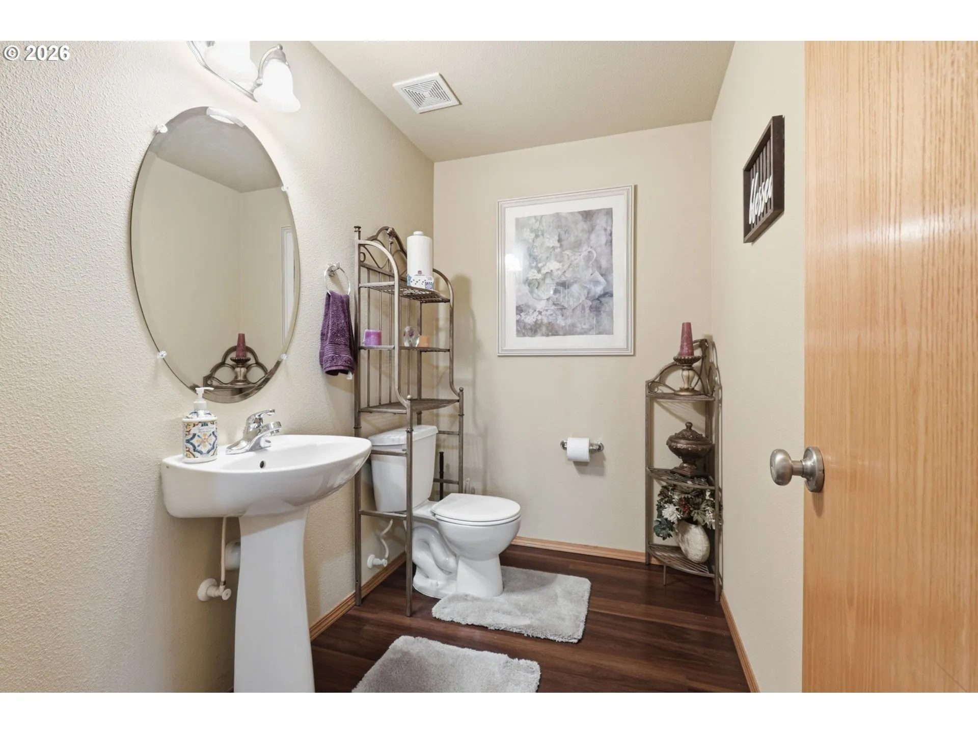 Bathroom, Attached-Half Bath