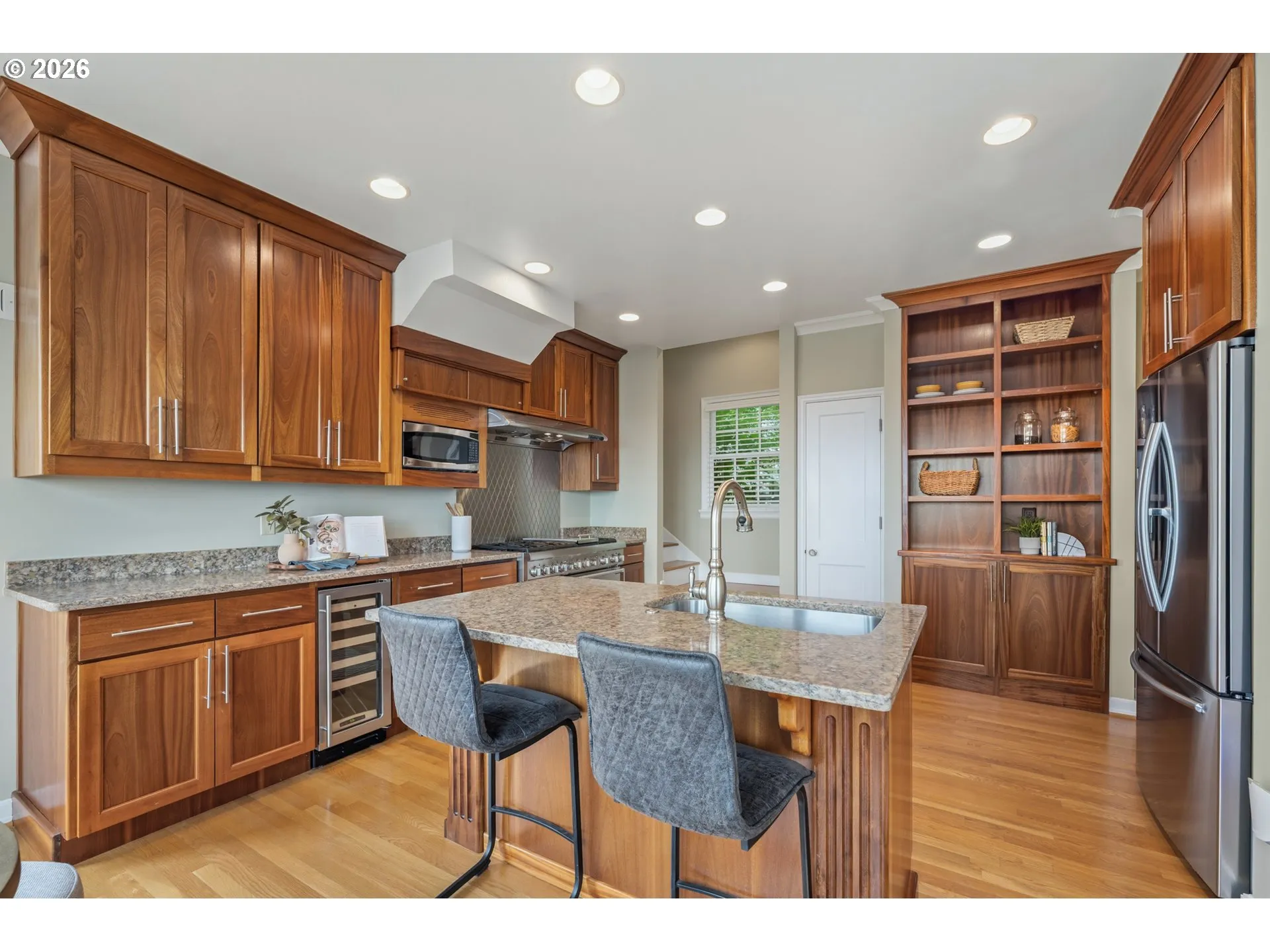 Kitchen-Island