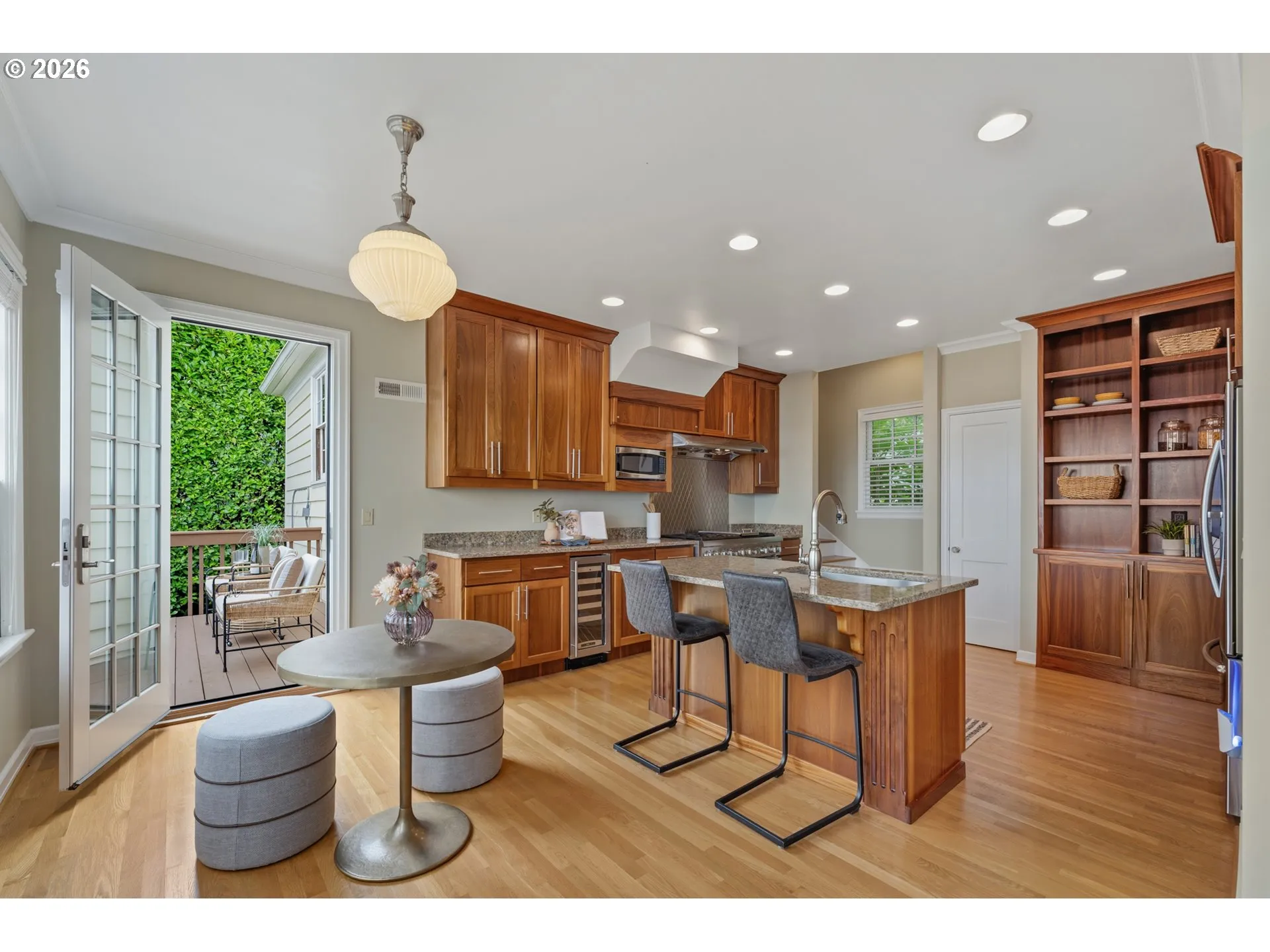 Kitchen-Island
