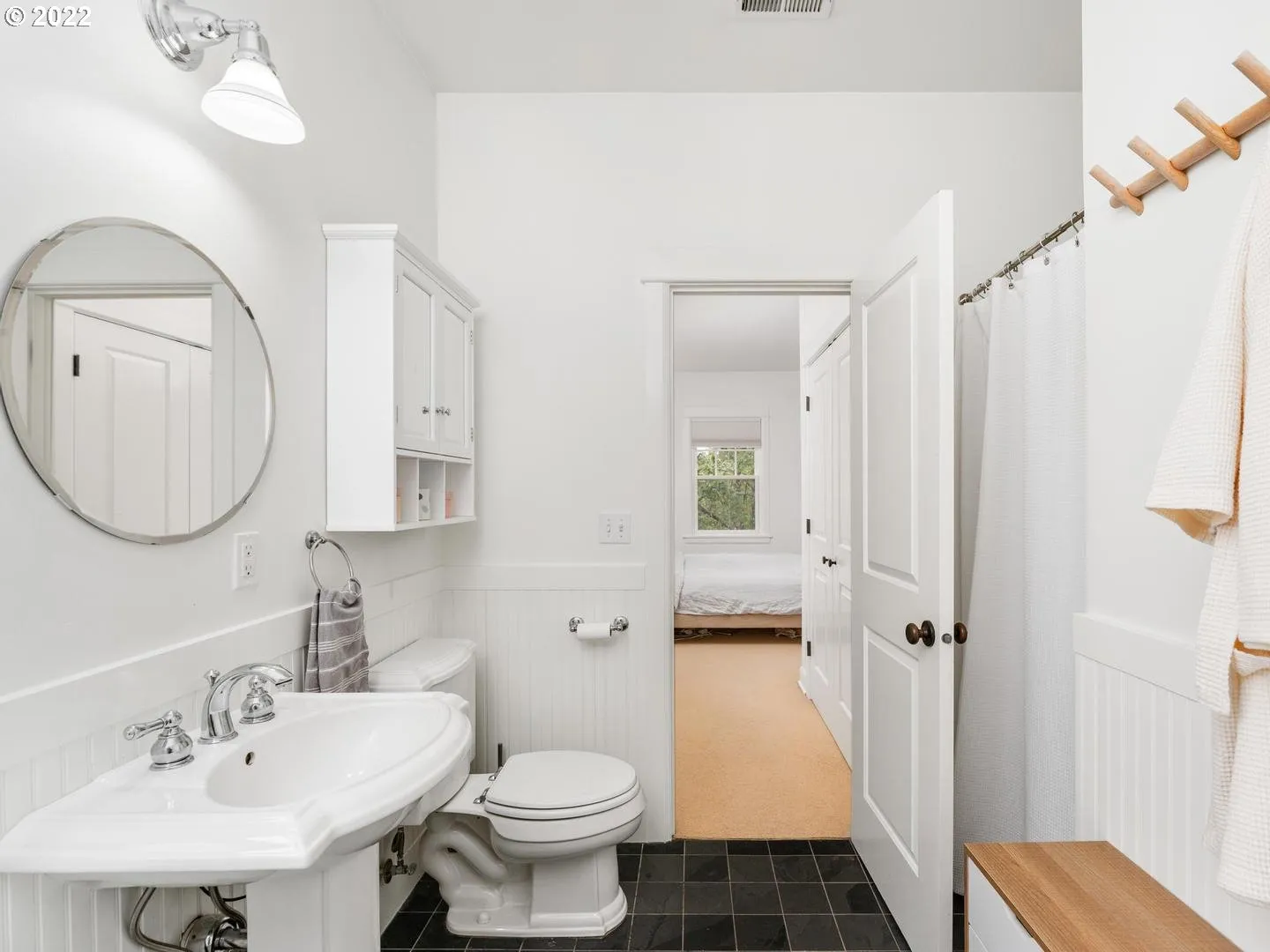 Bathroom, Attached