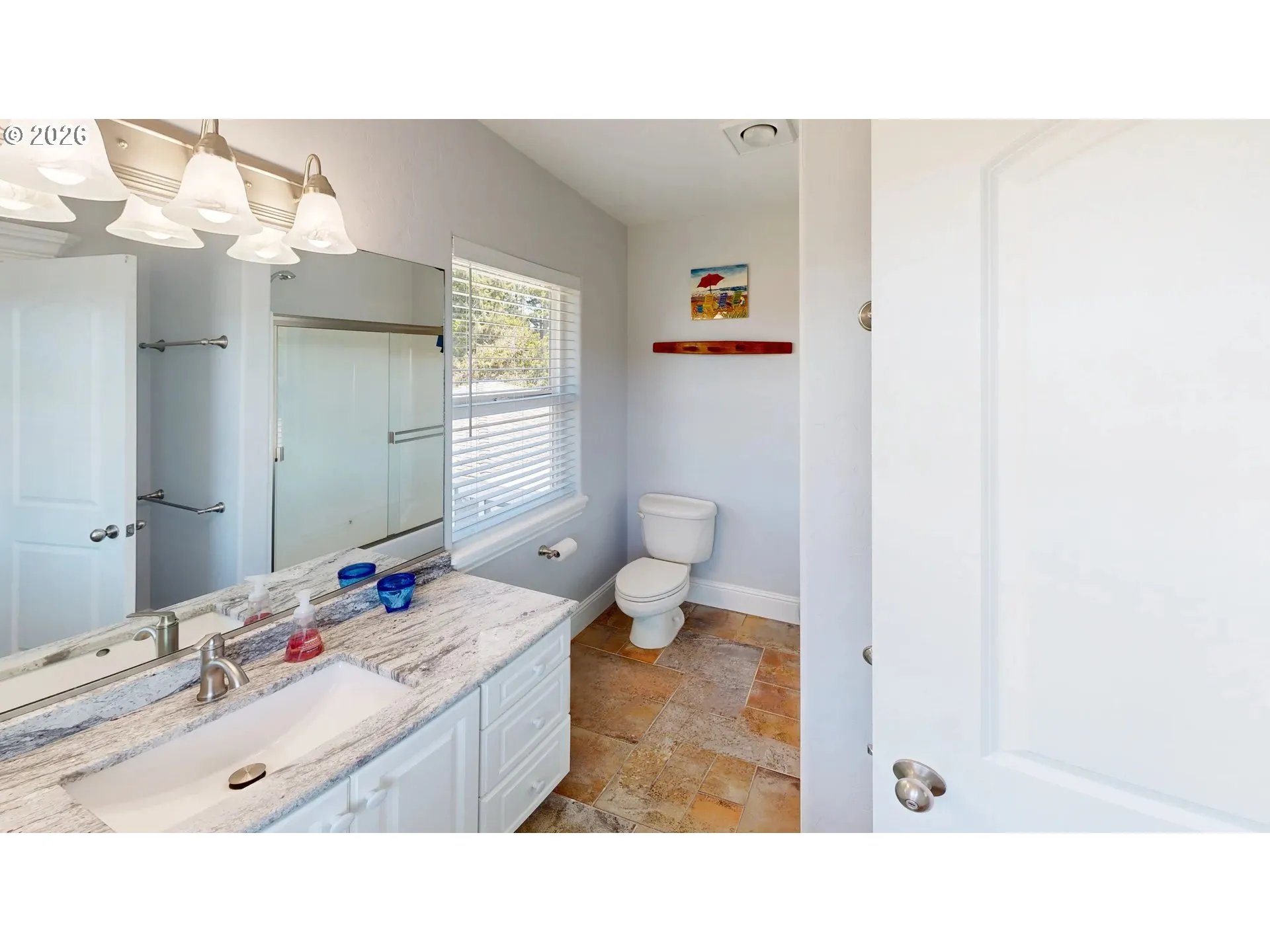 Bathroom-Upper