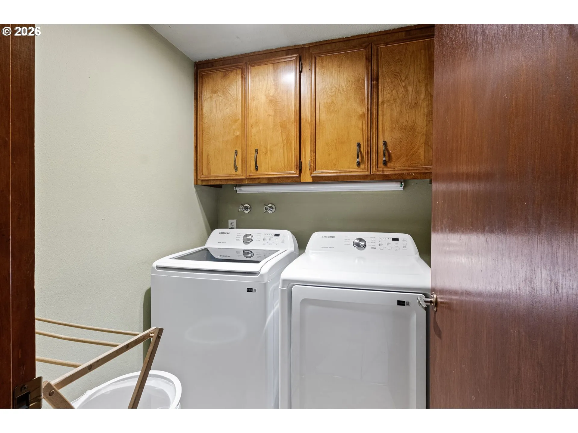 Laundry-Upper