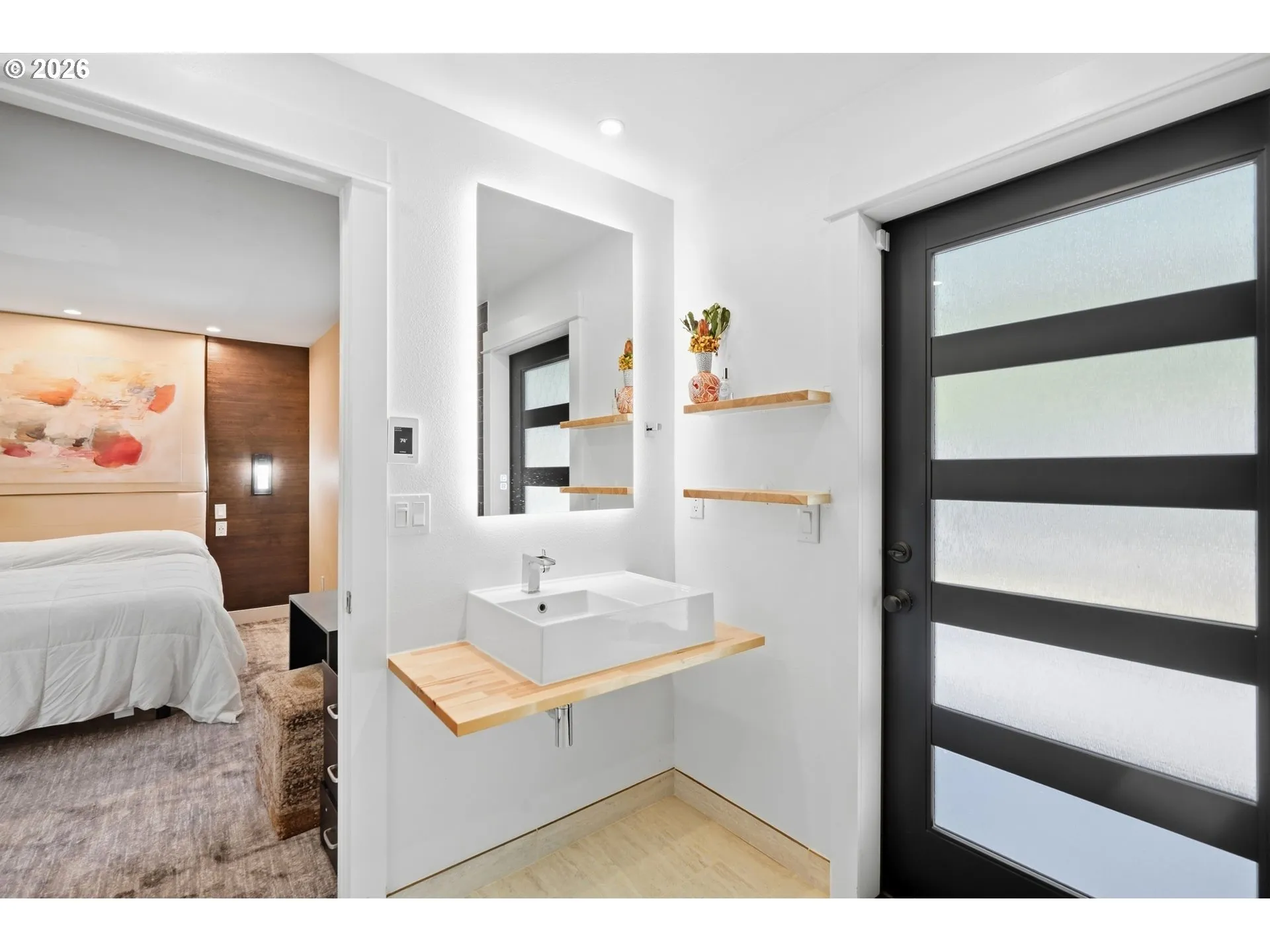 Bathroom, Attached