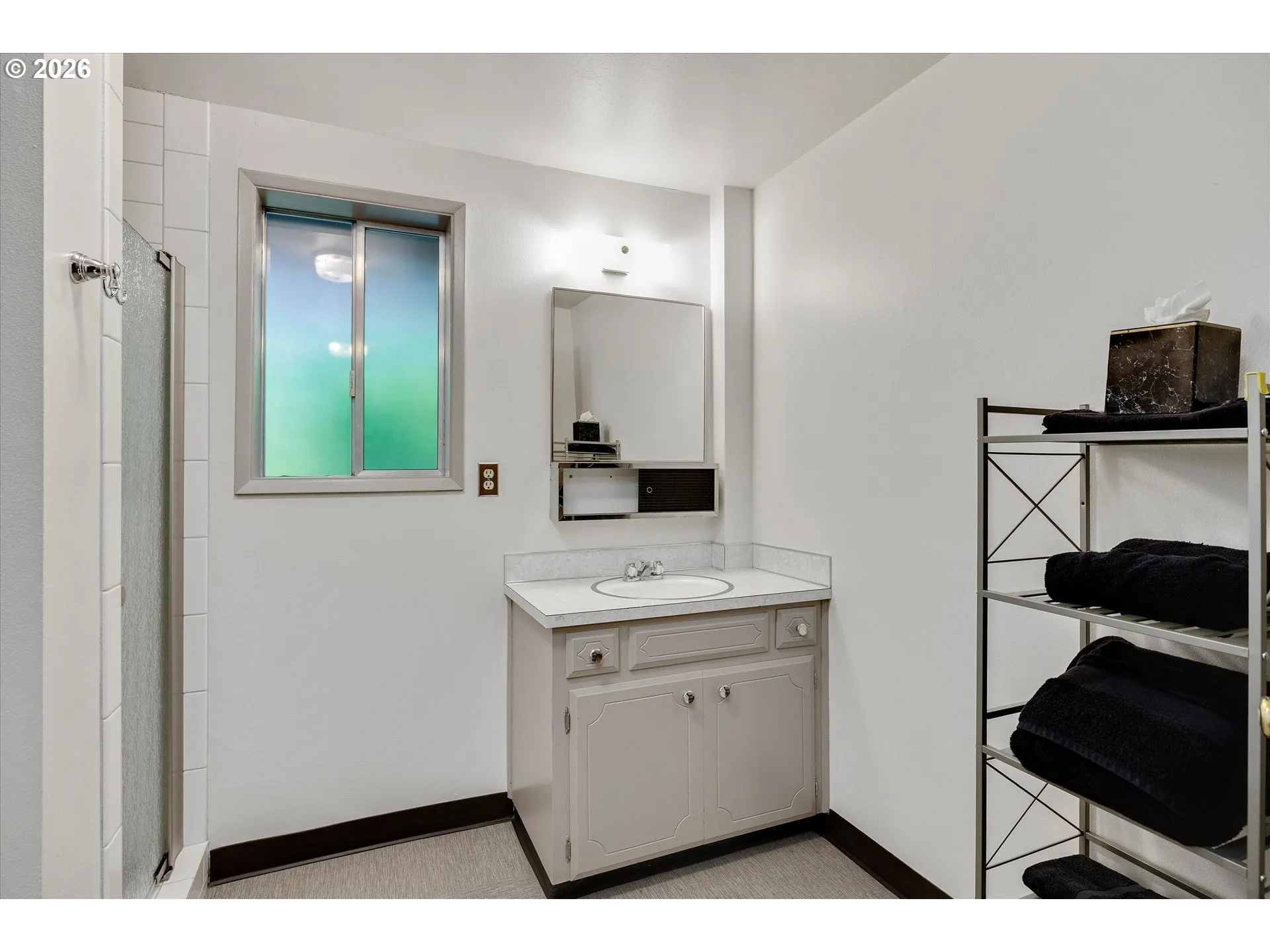 Bathroom-Lower