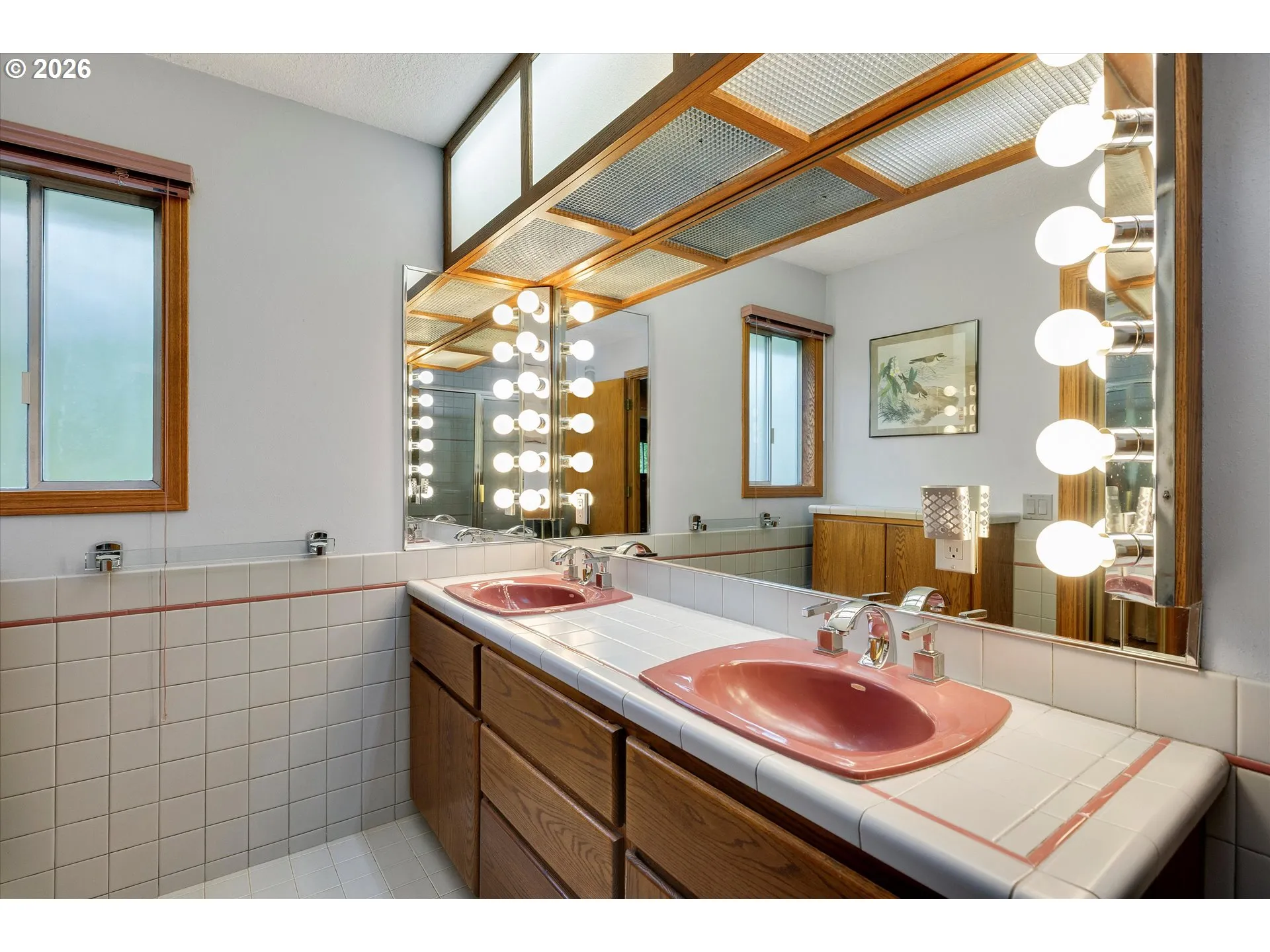 Bathroom, Attached