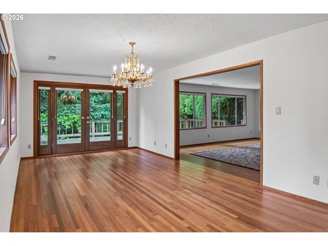 Dining Room-Formal