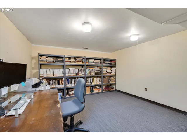 Den/Office-Lower