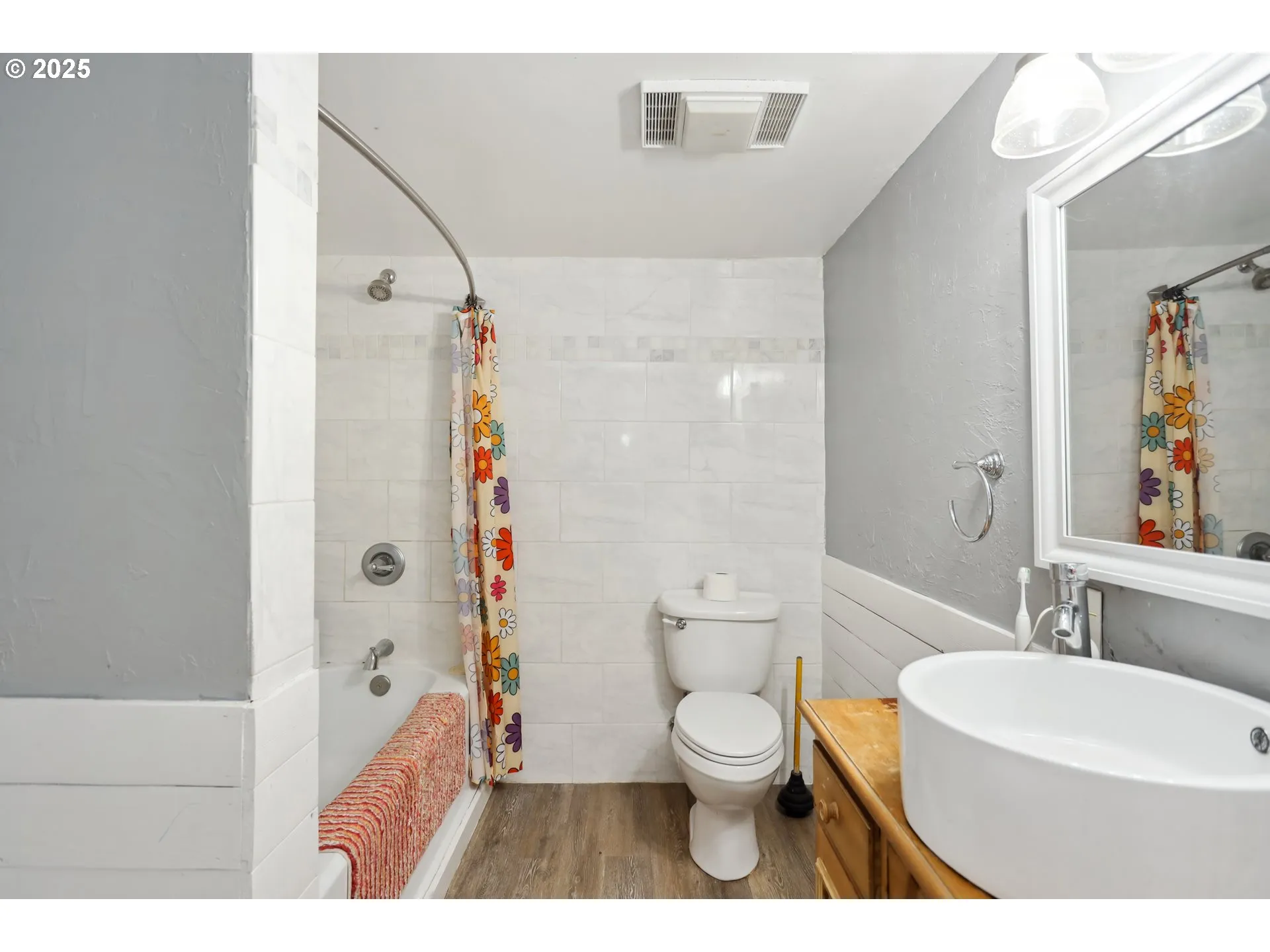 Bathroom-Lower