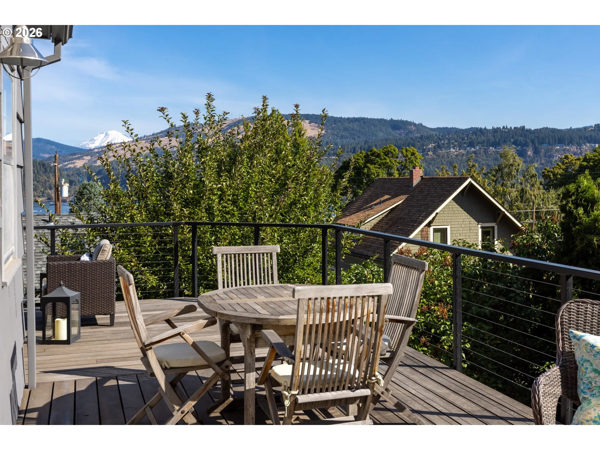 Deck-Main