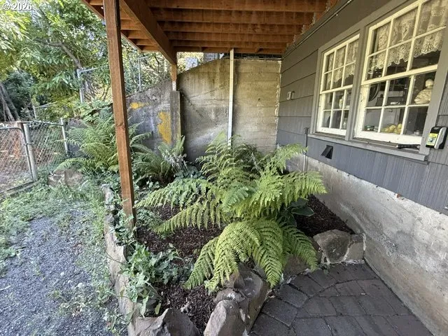Yard-Side