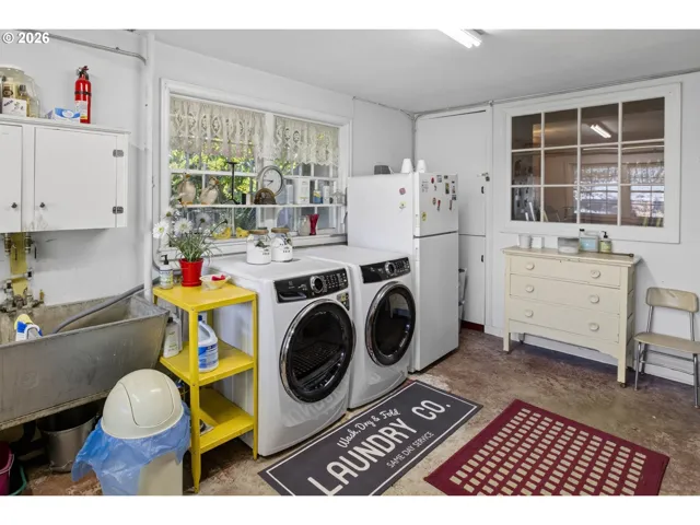 Laundry-Lower