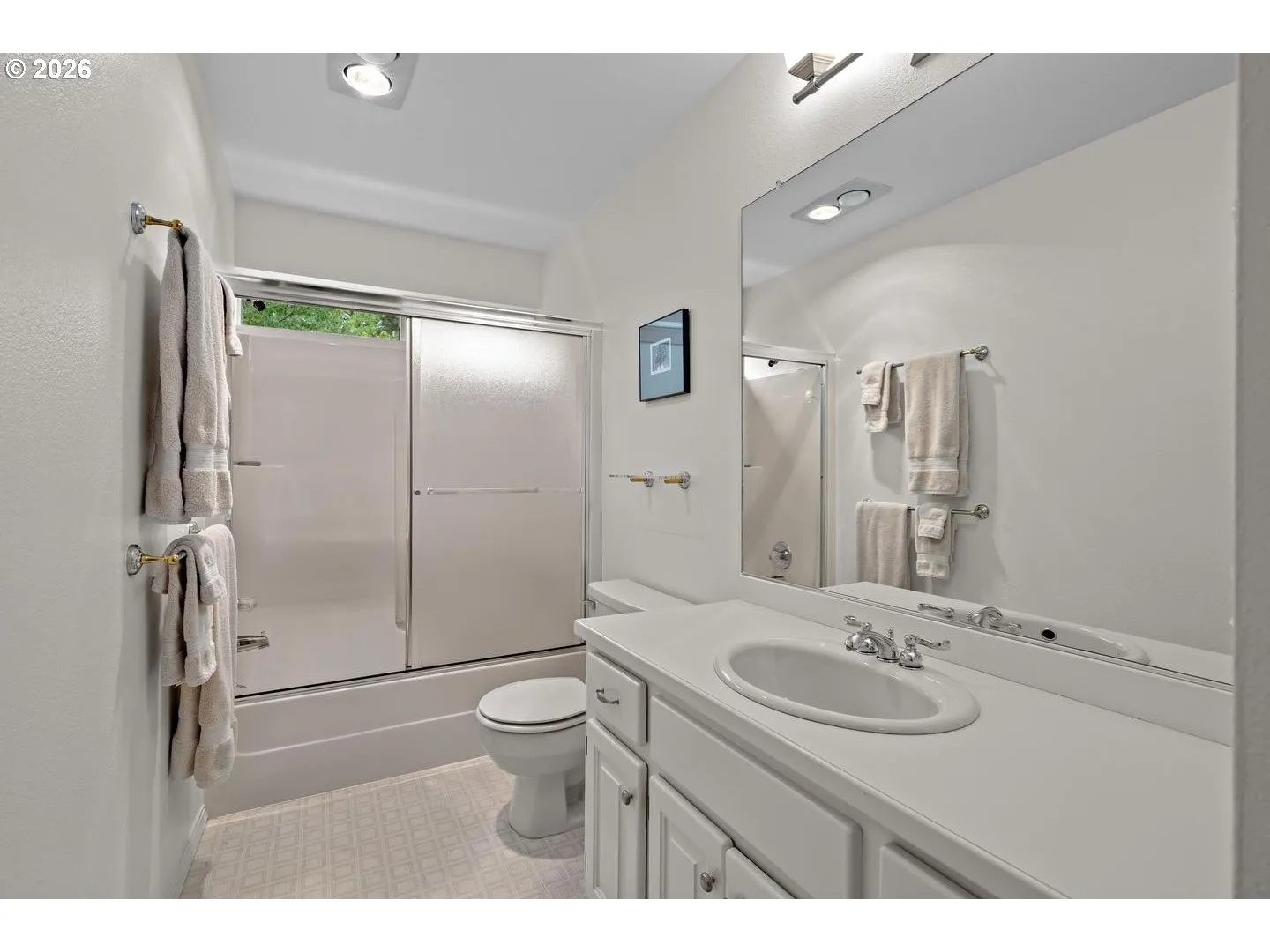 Bathroom-Hall