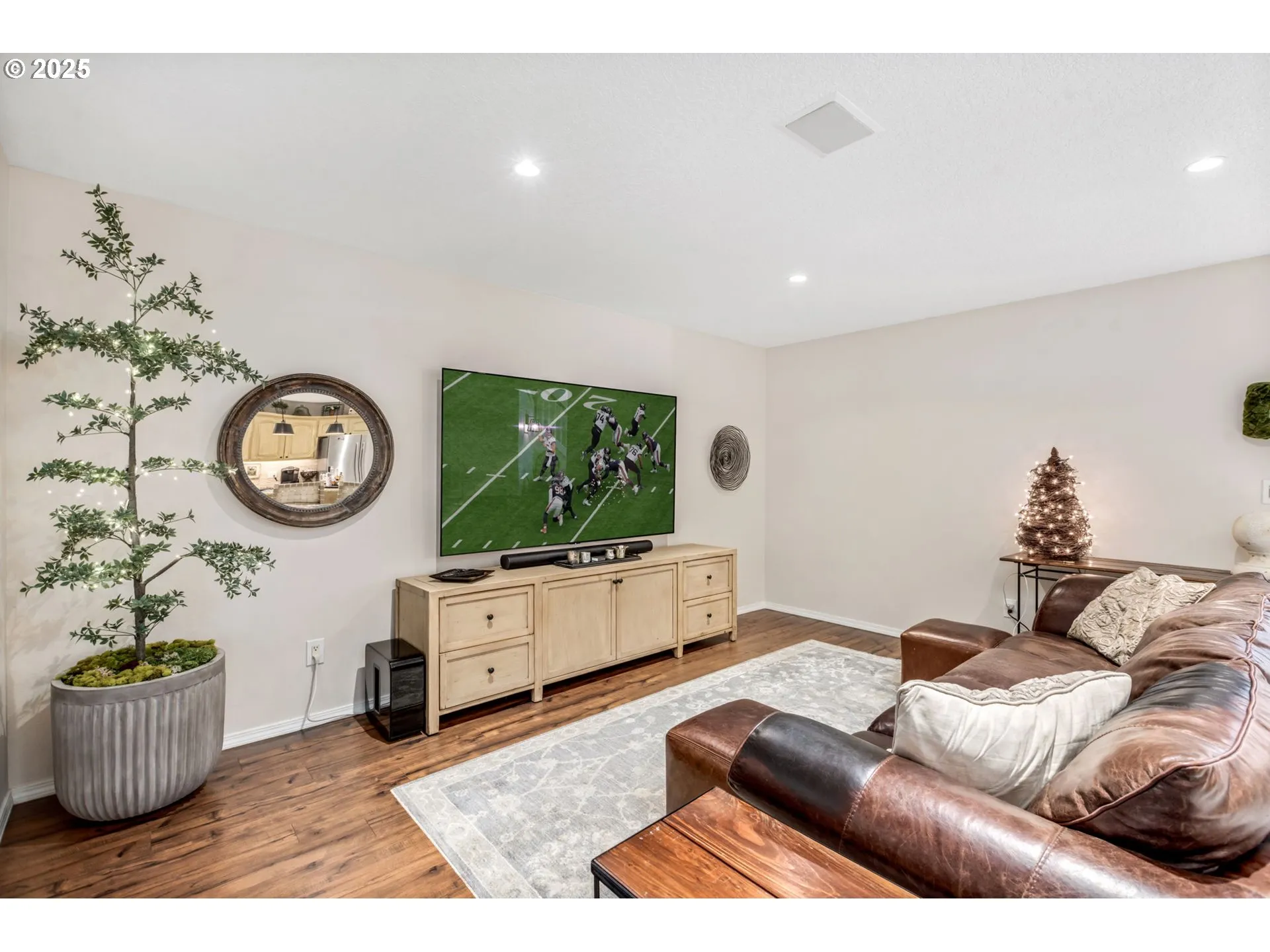 Family Room-Main