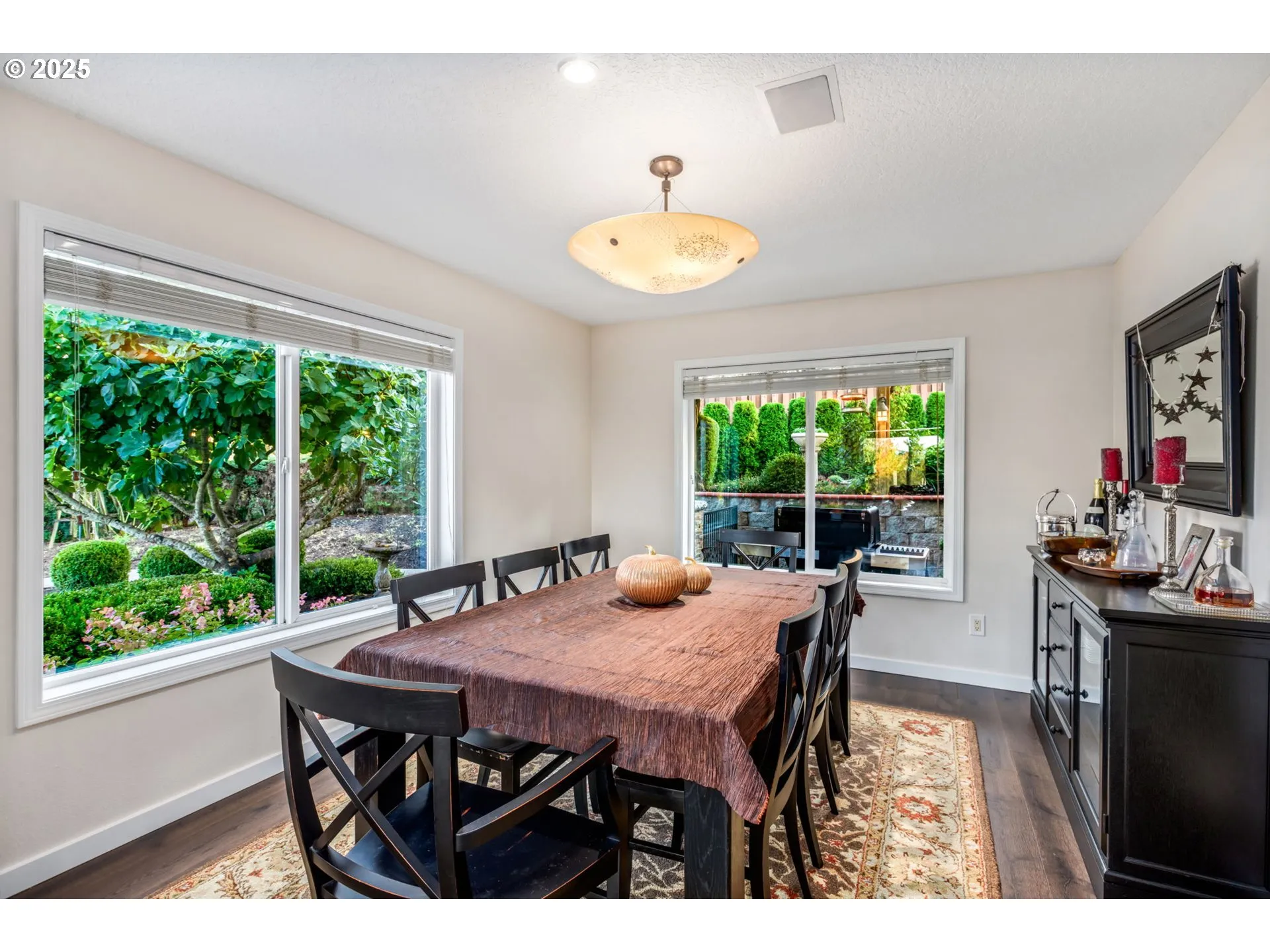 Dining Room-Formal