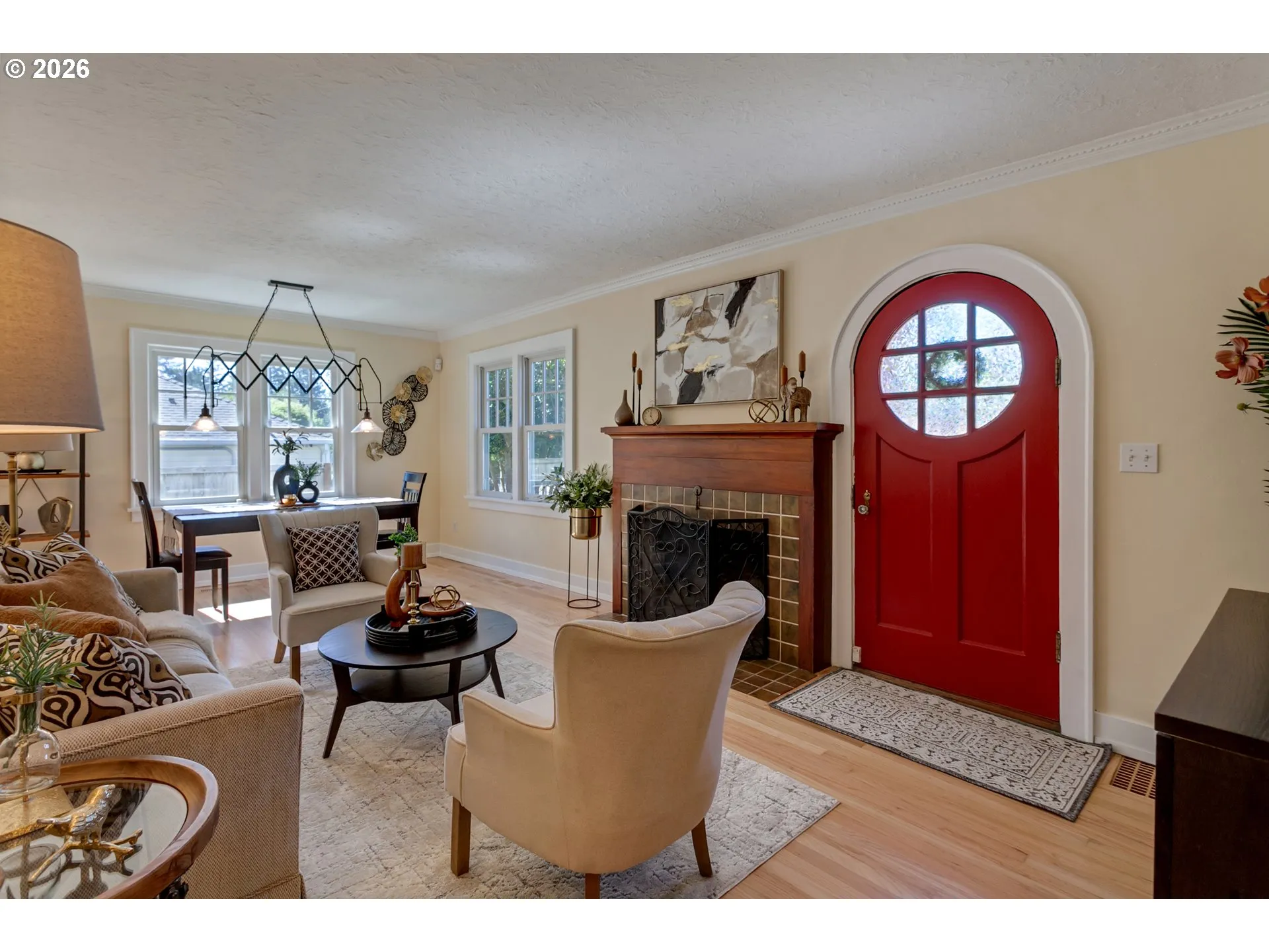 Living Room/Dining Room