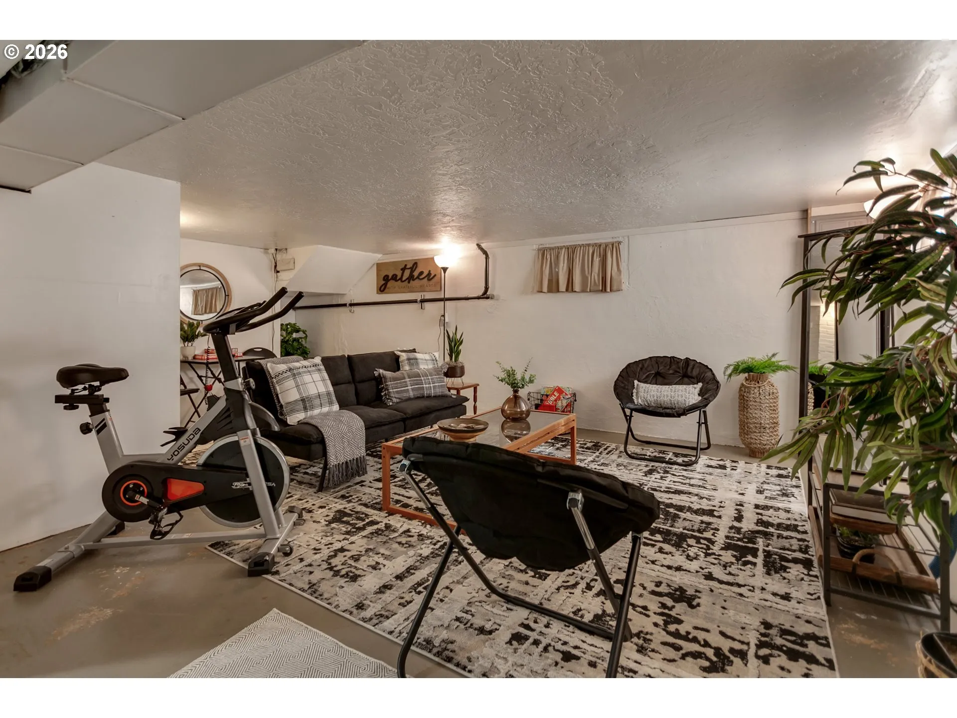 Family Room-Lower