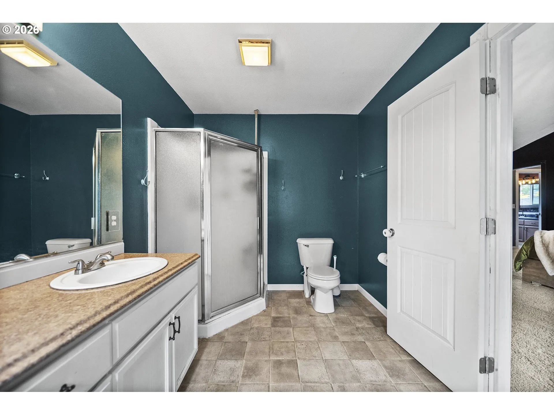 Bathroom, Attached