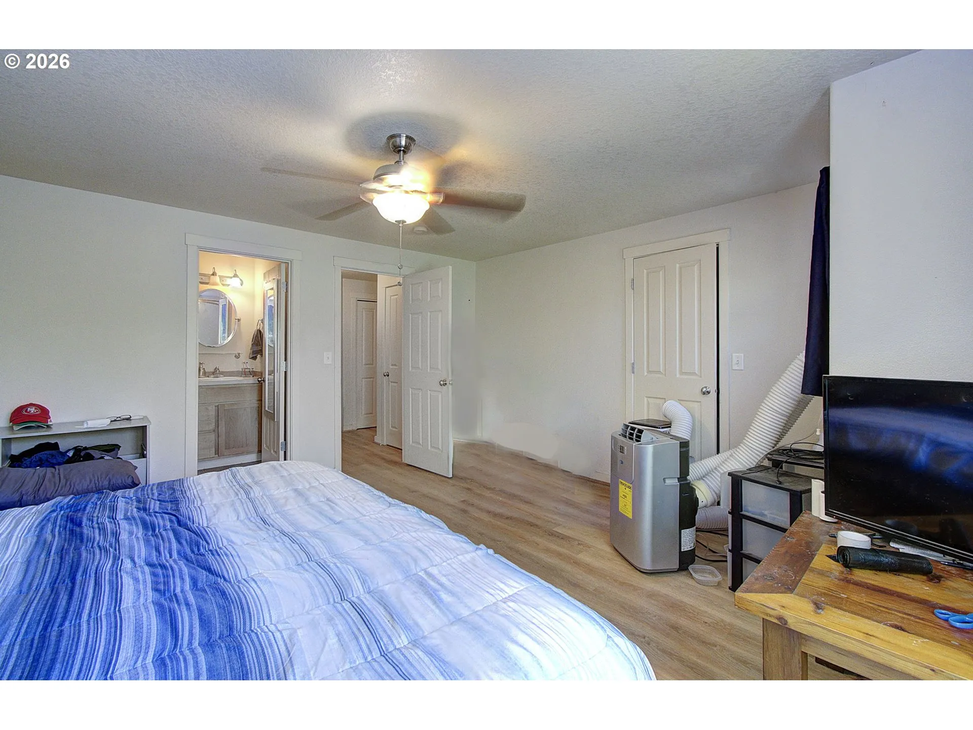 Primary Bedroom-Attached Bathroom