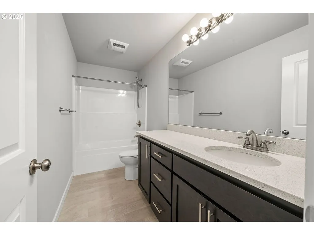 Bathroom-Hall