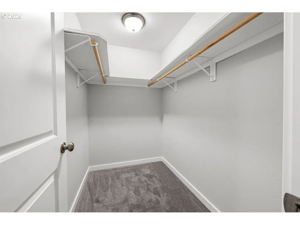 Bedroom, Primary-Walk-In Closet