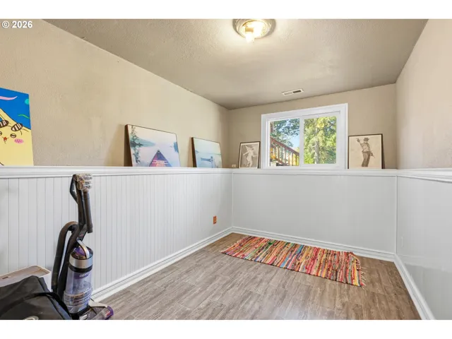 Bedroom-Lower