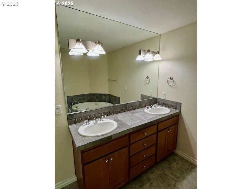 Bathroom, Attached-Double Sinks