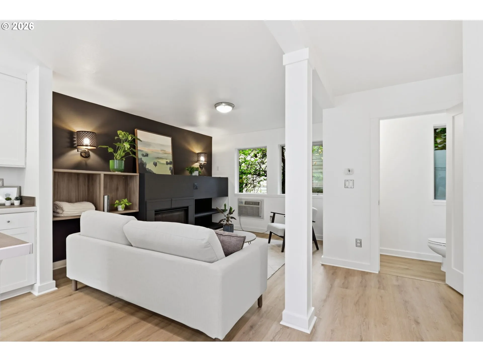 Living Room-Built-In Shelving