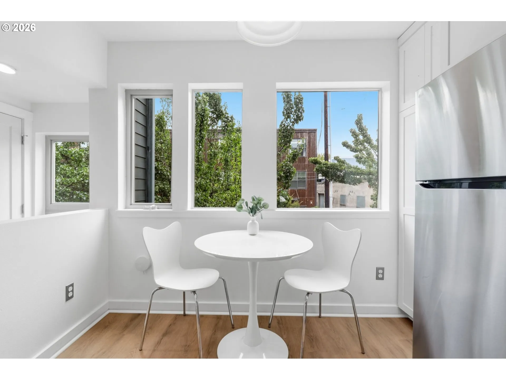 Kitchen/Nook-Eating Area