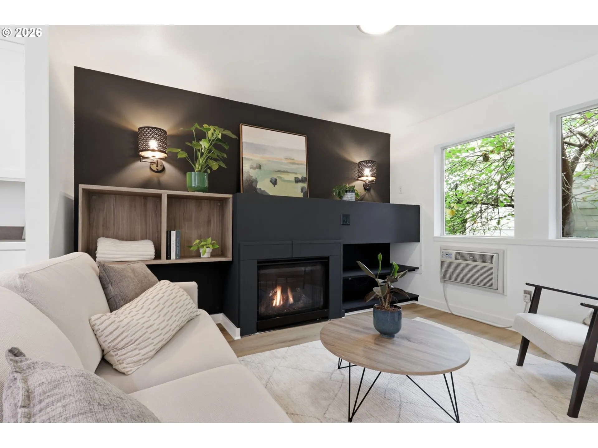 Living Room-Fireplace