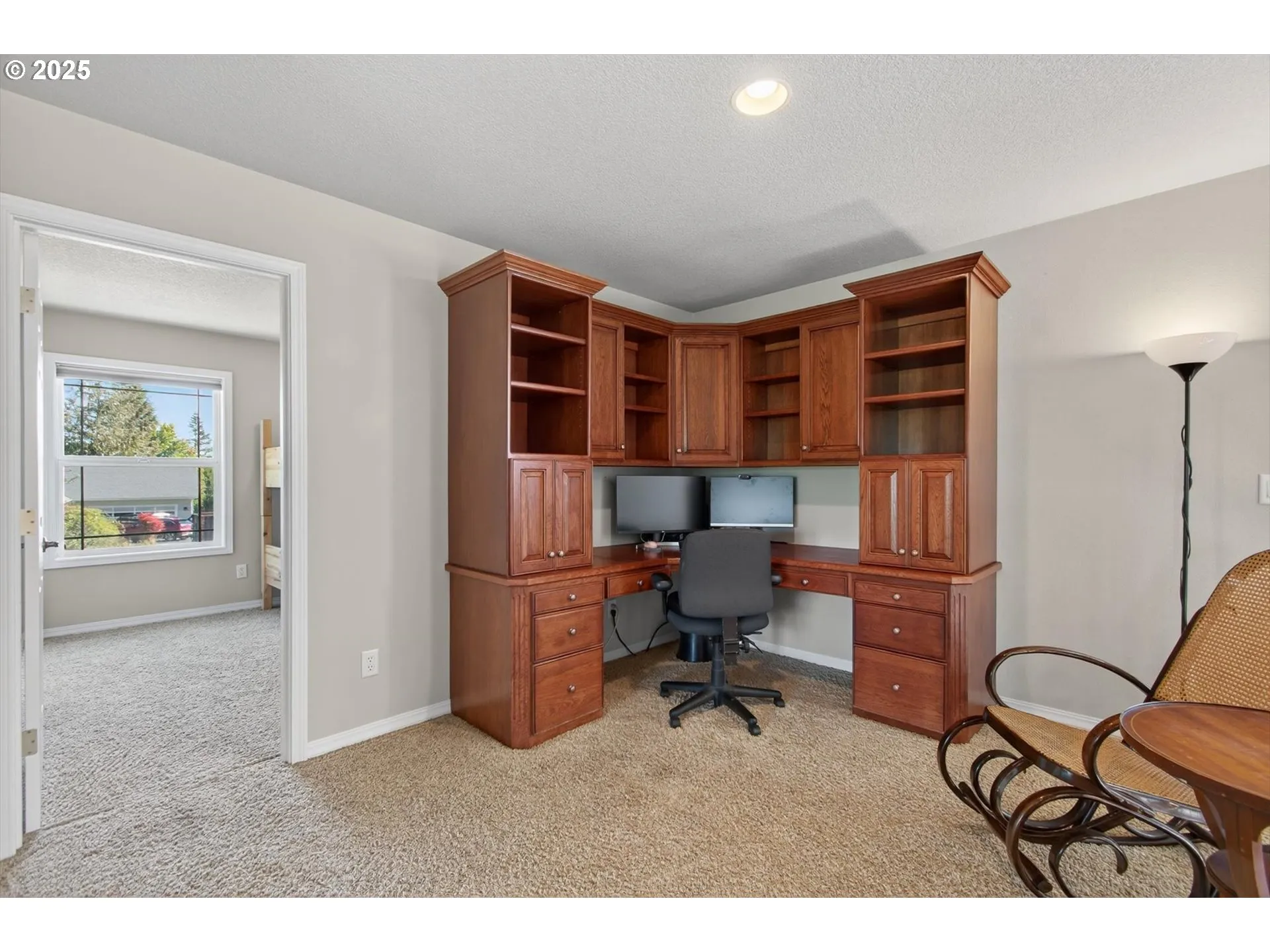 Den/Office-Upper