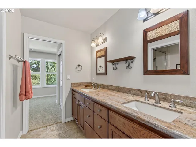 Bathroom-Jack and Jill