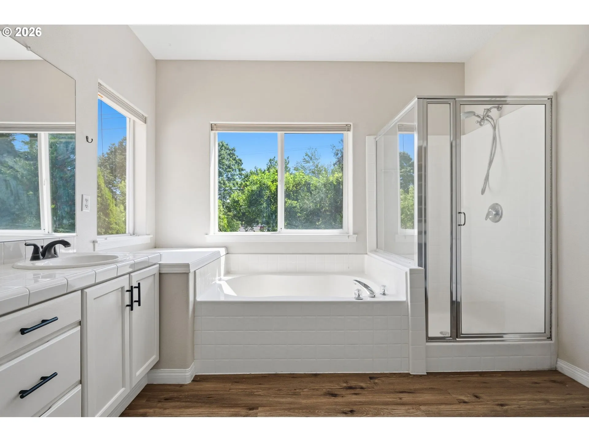 Owner's Suite Bathroom #2-Garden Tub