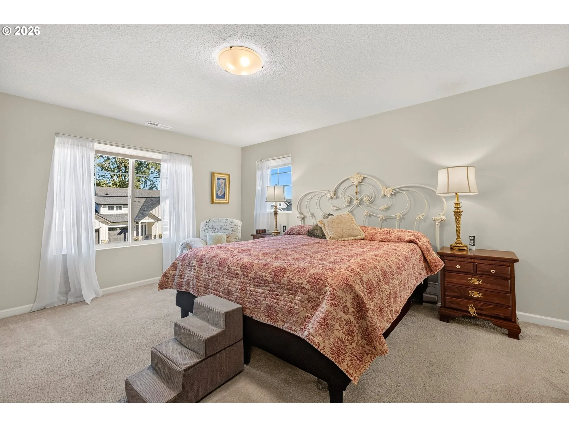 Primary Bedroom-Upper
