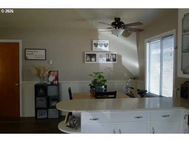 Kitchen/Dining Room-Ceiling Fan