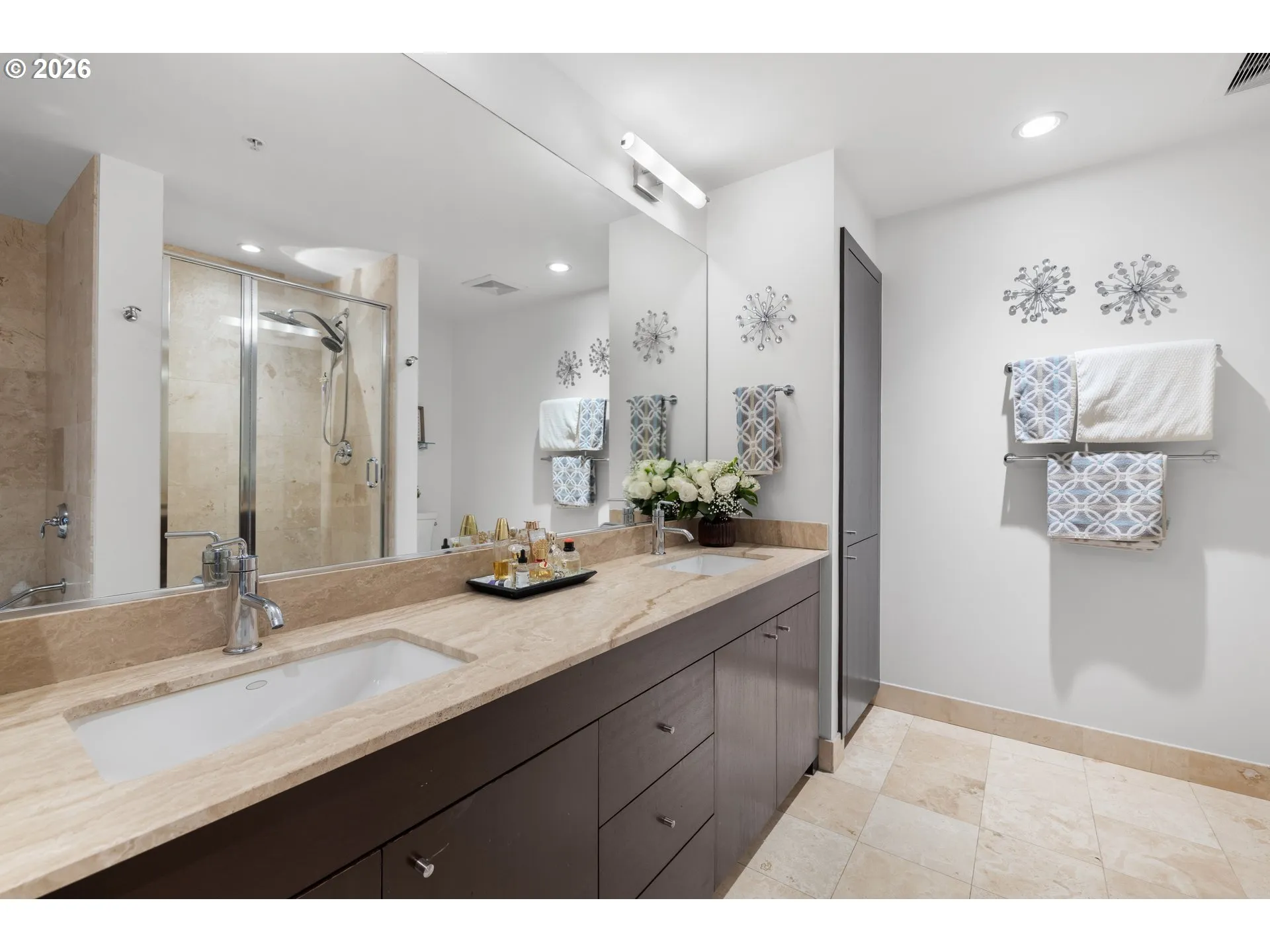 Bathroom-Double Sinks