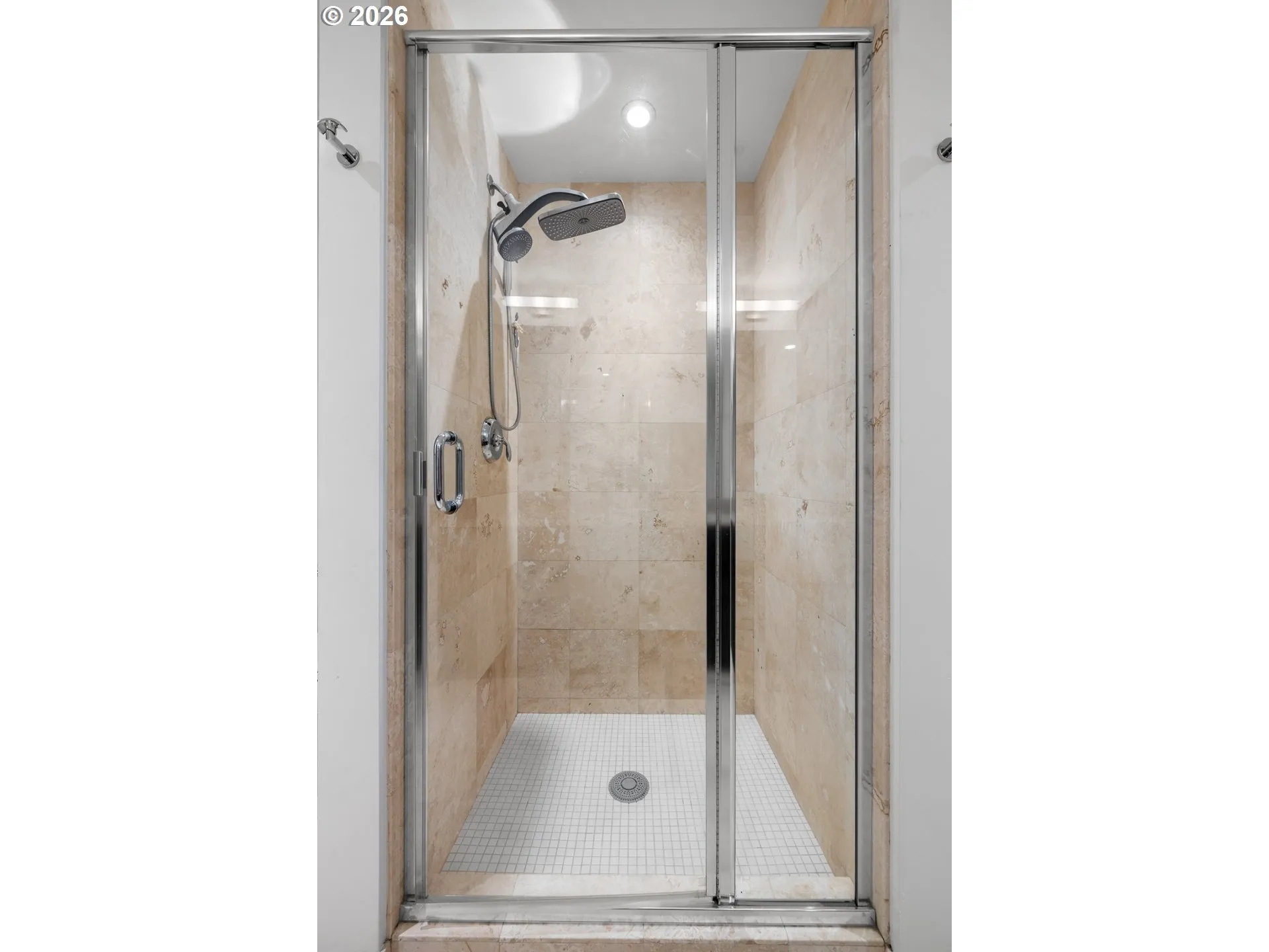 Bathroom-Walk in Shower